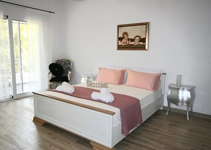 Mika's B Luxury House Near Faliraki Kalithies