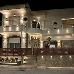 Apartment Mika's B Luxury House Near Faliraki *