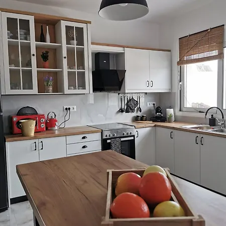 Apartamento Mika's B Luxury House Near Faliraki