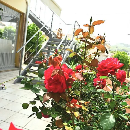 Mika's B Luxury House Near Faliraki Appartement