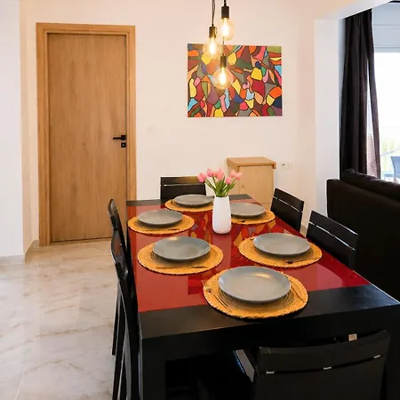 Apartamento Mika's B Luxury House Near Faliraki