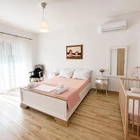 Mika's B Luxury House Near Faliraki Apartamento Kalithies