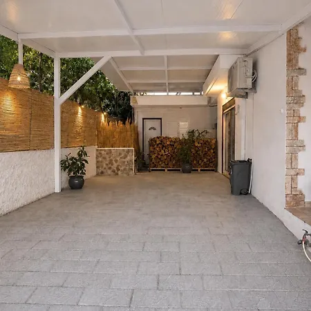 Mika's B Luxury House Near Faliraki Kalithies