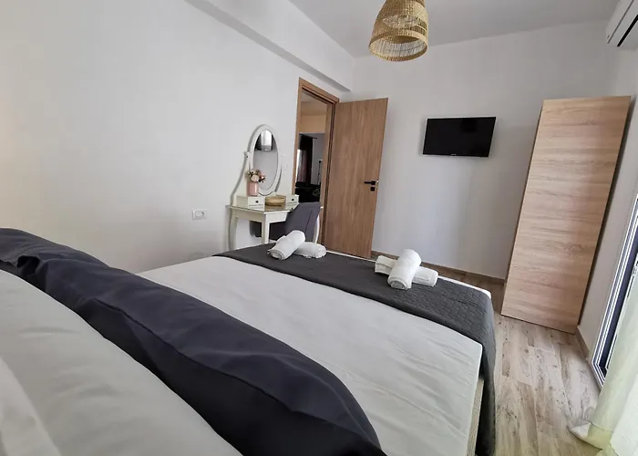 Mika's B Luxury House Near Faliraki Kalithiész