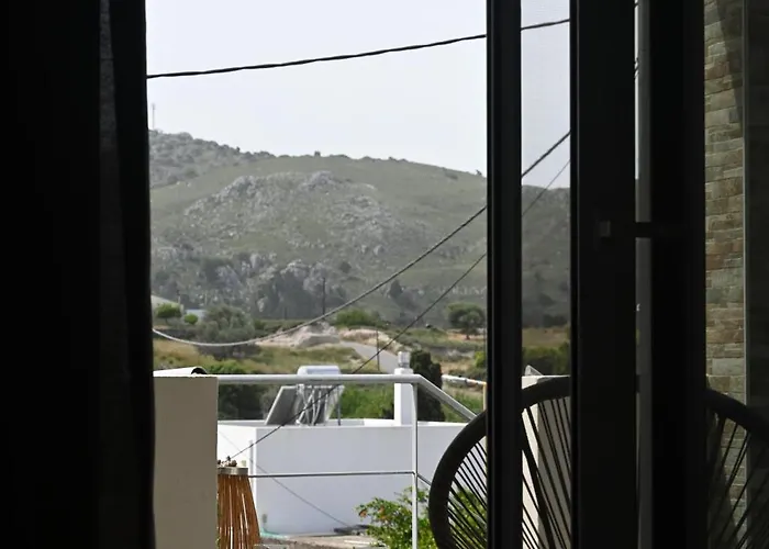 Mika's B Luxury House Near Faliraki *