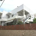 Mika's B Luxury House Near Faliraki * Kalithies