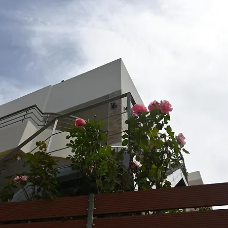 شقة Mika's B Luxury House Near Faliraki *
